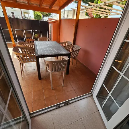 Rosas By Rinamar Willa