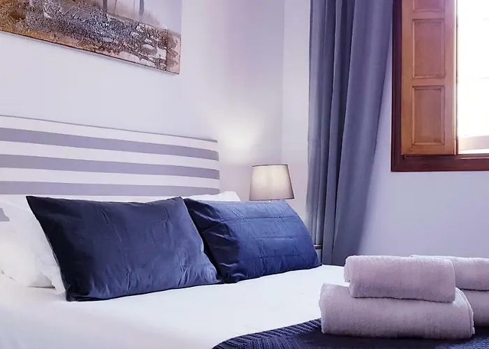 Rosas By Rinamar Villa *